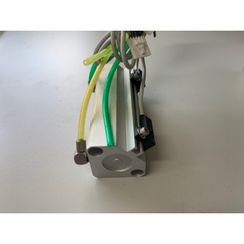 SMC CDQ2B20D-P3630-65 Cylinder w/ D-F79 REED Switch